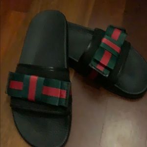 Ladies grosgrain slides